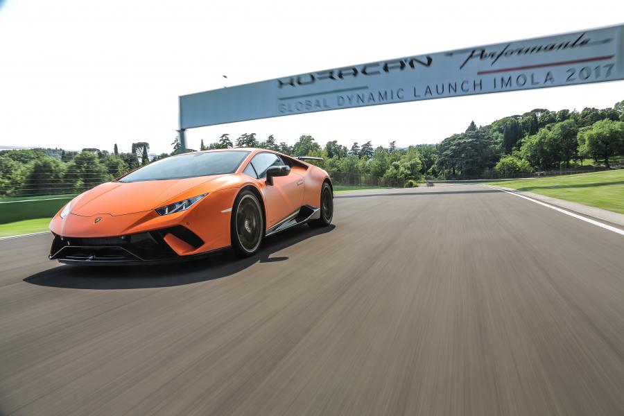  Lamborghini Huracan Performante (LB724) 2017 года  (WW) (фото 20 из 57)